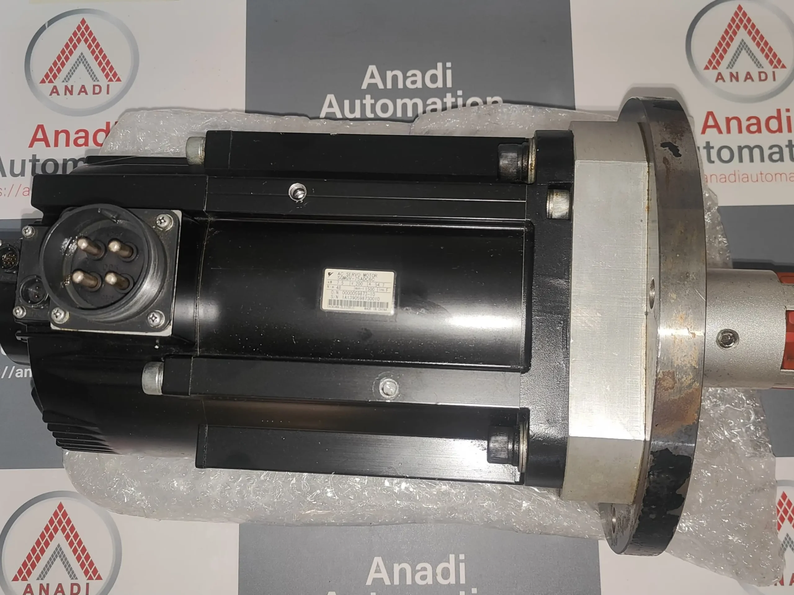 YASKAWA SGMGV-75ADC6C SERVO MOTOR